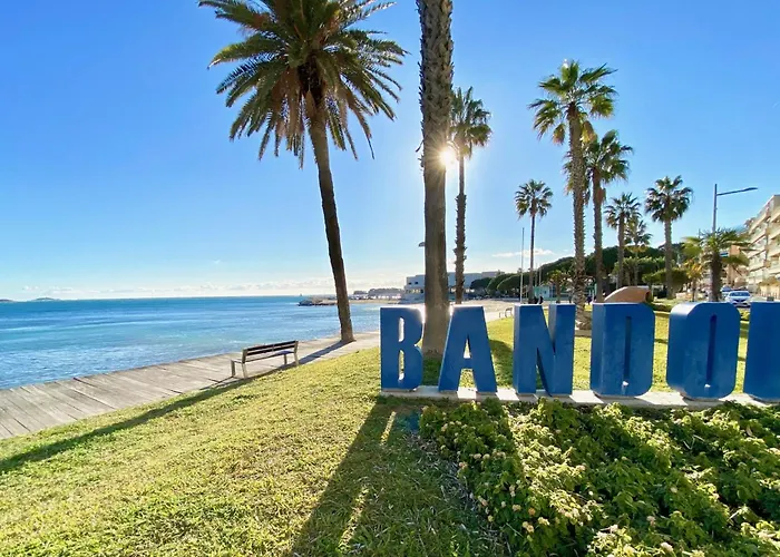 Апартаменты Willy Coccon D'amour Санари-сюр-Мер